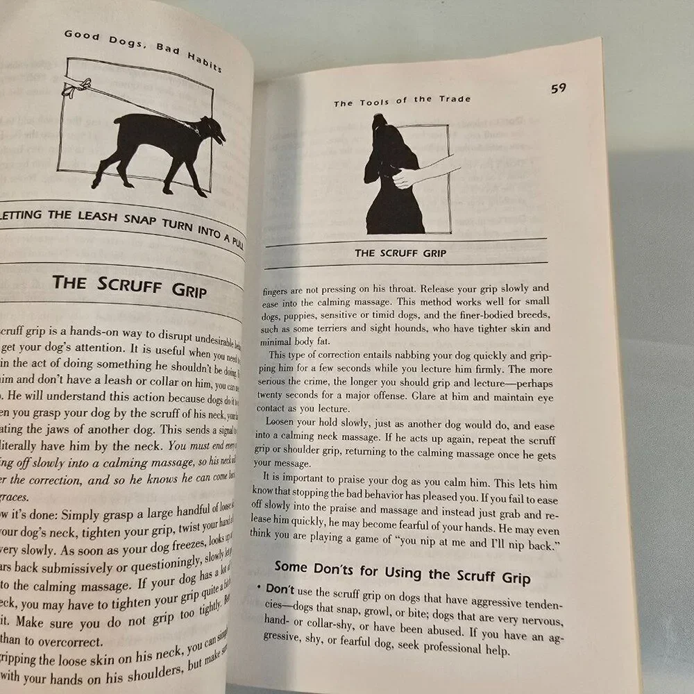 Good Dogs Bad Habits The Complete A-to-Z Guide by Jeanne Carlson 1995 Paperback